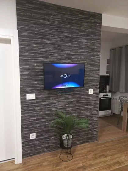 Bose Milićević | 4zida.rs