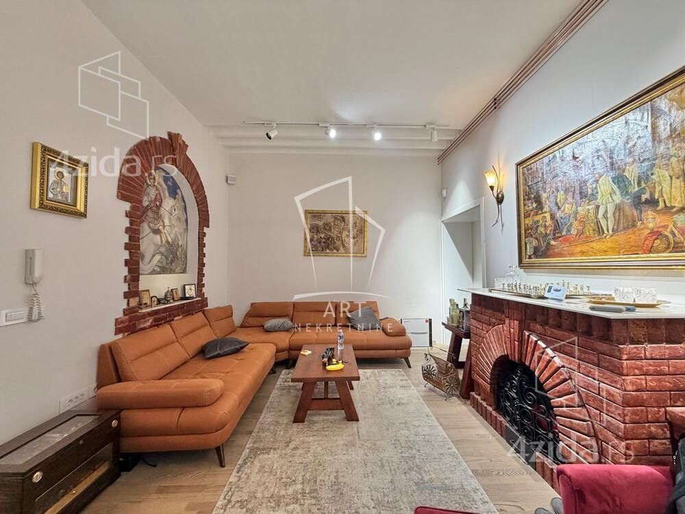 Apartament me 1 dhoma, 227 m²