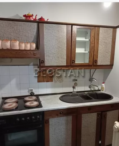 Labudovo Brdo | 4zida.rs