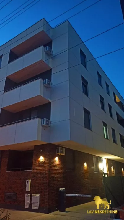 JERNEJA KOPITARA | 4zida.rs