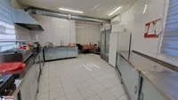 Lokal | 4zida