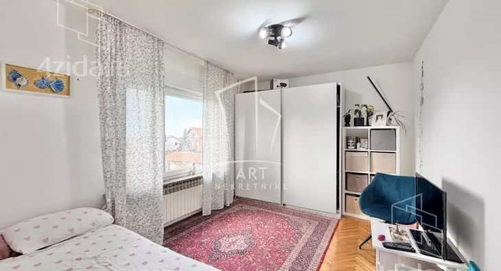 4-etažna kuća | 4zida