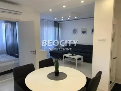 Gagarinova | 4zida.rs