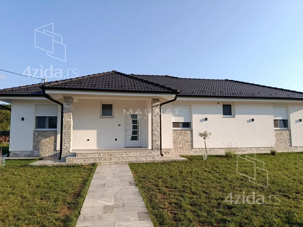 Kuća | 4zida