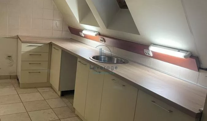 Šestosoban stan | 4zida