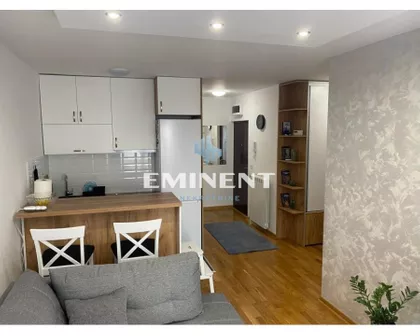 Braće Ribnikar | 4zida.rs