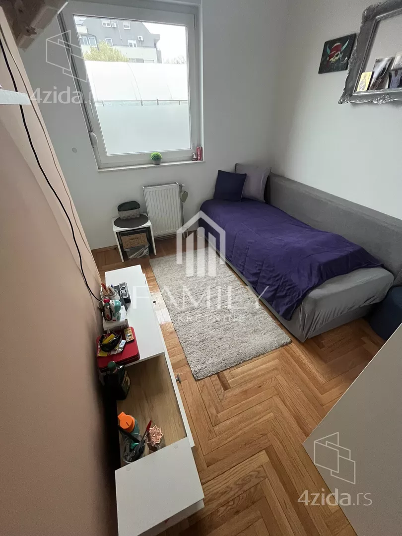 Dvoiposoban stan | 4zida