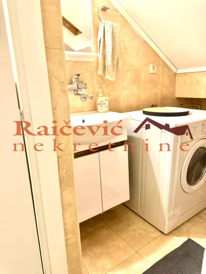 Carice Milice | 4zida.rs