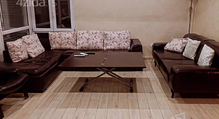 5-etažna kuća | 4zida