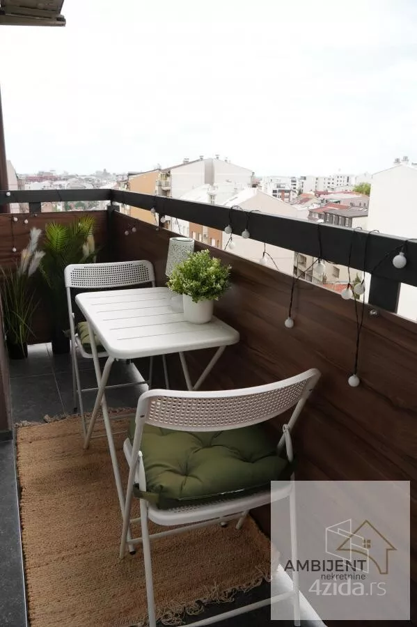 Troiposoban stan | 4zida