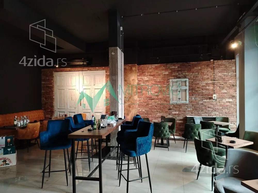 Lokal | 4zida