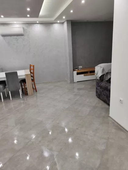 Velje Ribara | 4zida.rs