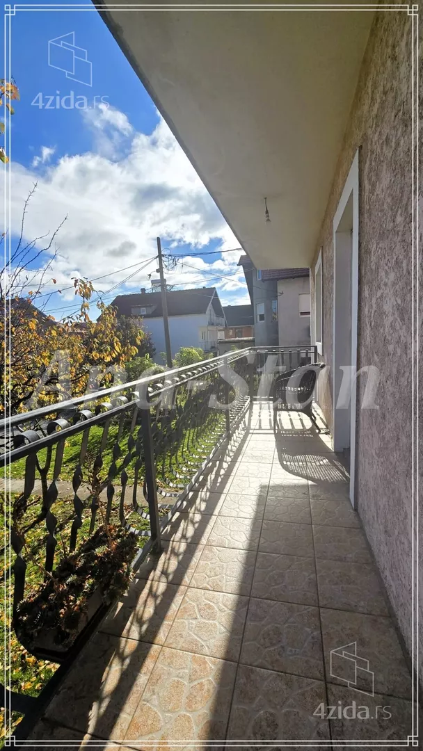 3-etažna kuća | 4zida