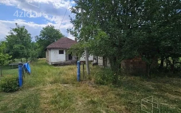 Plac | 4zida
