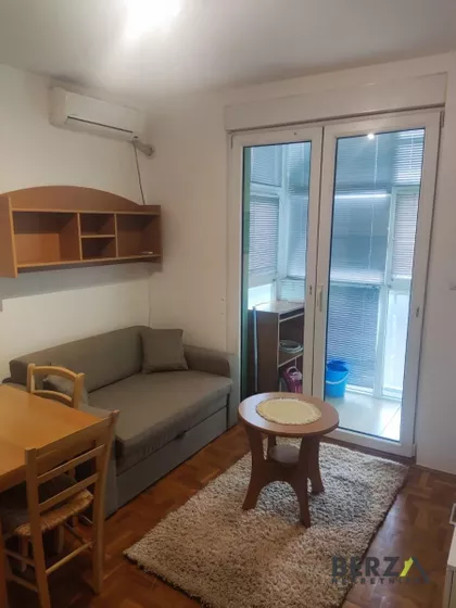 Socijalno | 4zida.rs