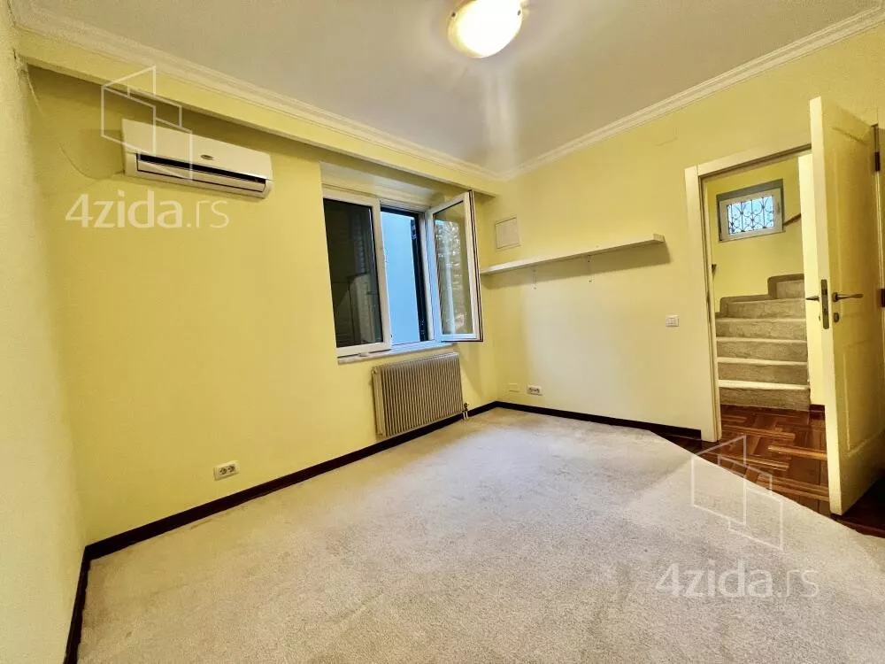 4-etažna kuća | 4zida