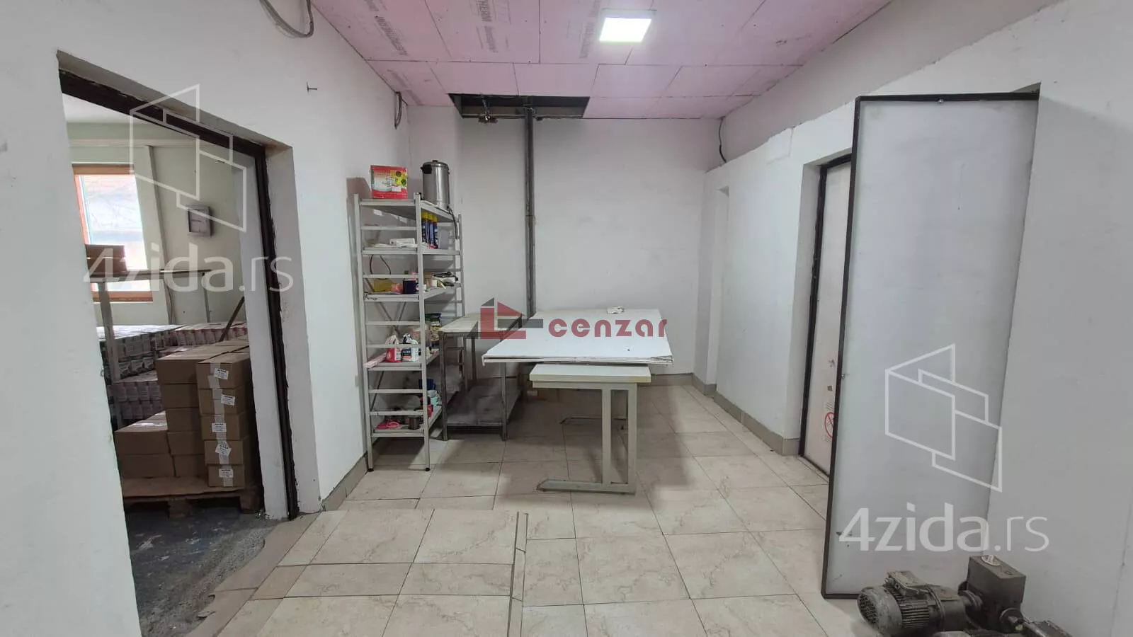 Poslovna zgrada | 4zida