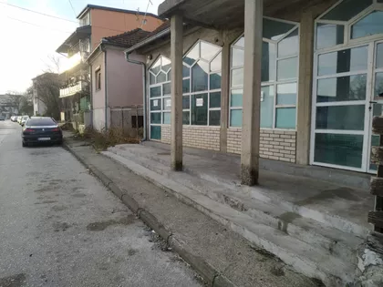 27. Mart 13B | 4zida.rs