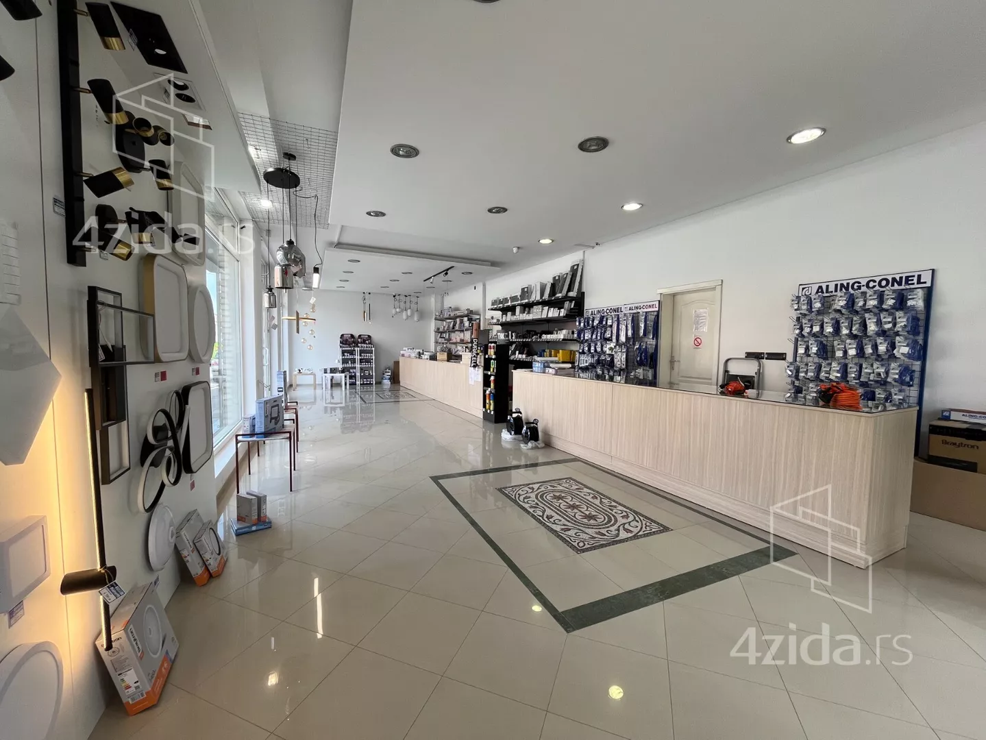 Lokal | 4zida