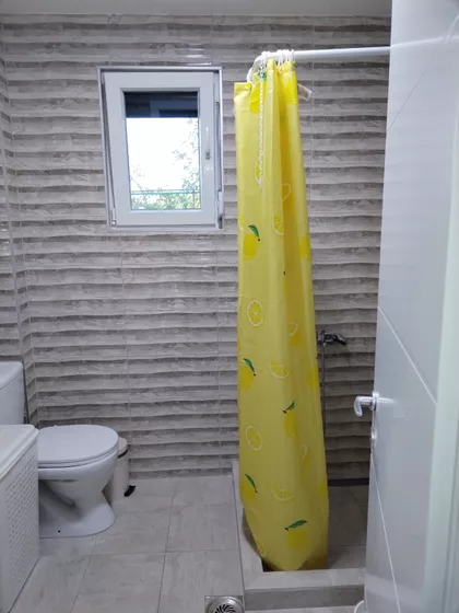 Trg Fontana 20/3 | 4zida.rs