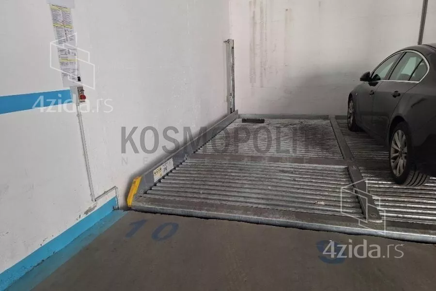 Garaža | 4zida