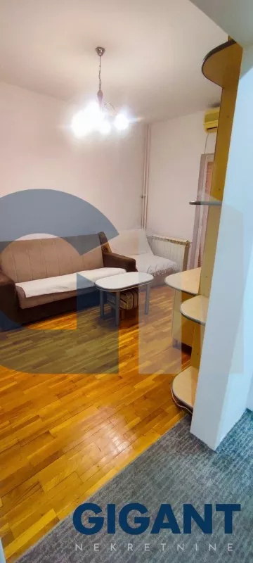 Gospodara Vučića | 4zida.rs