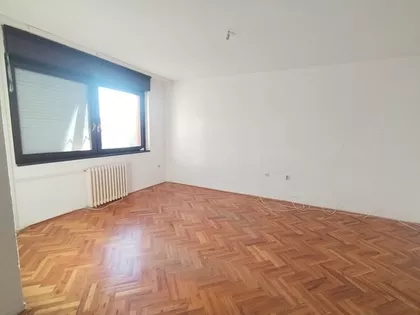 Zrenjanin, Brigadira Ristića | 4zida.rs