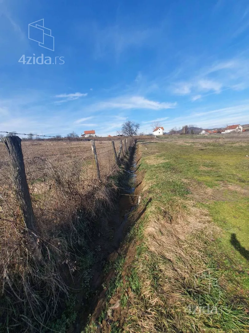 Poljoprivredno zemljište | 4zida