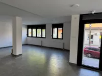 Lokal | 4zida