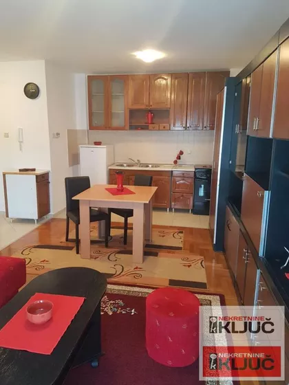 Novi Sad - Centar | 4zida.rs