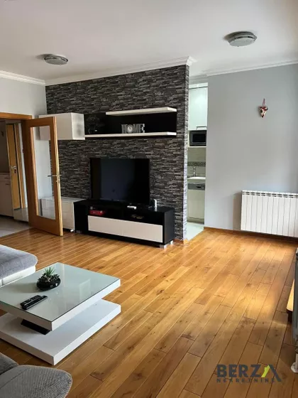 Novi Sad - Centar | 4zida.rs