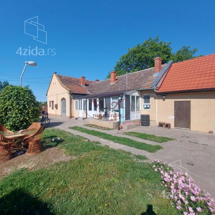 Kuća | 4zida