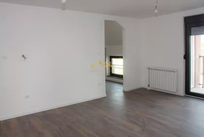 Bulevar Patrijarha Pavla (Somborski Bulevar) | 4zida.rs