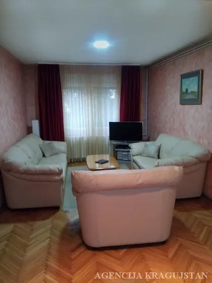 Vašarište | 4zida.rs