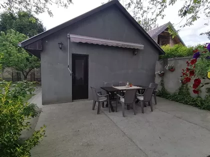 Mali Bajmok | 4zida.rs