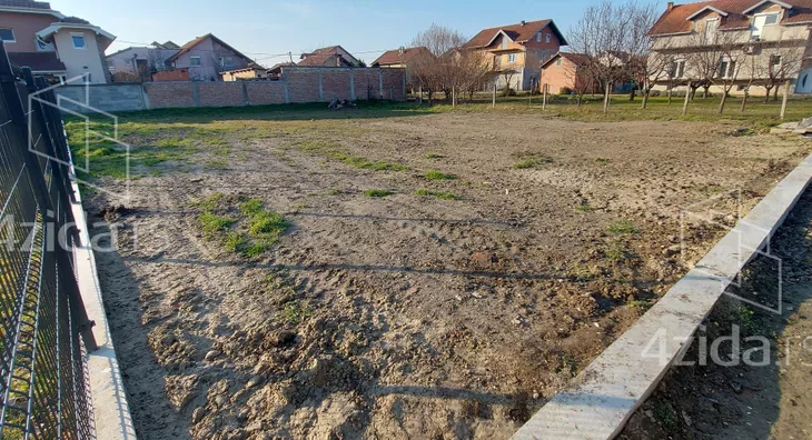 Građevinsko zemljište | 4zida
