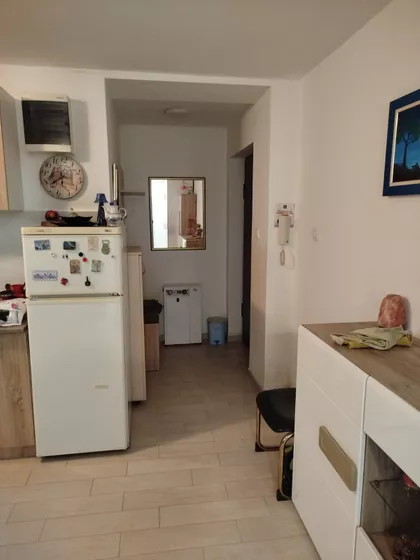 Ugrinovačka | 4zida.rs