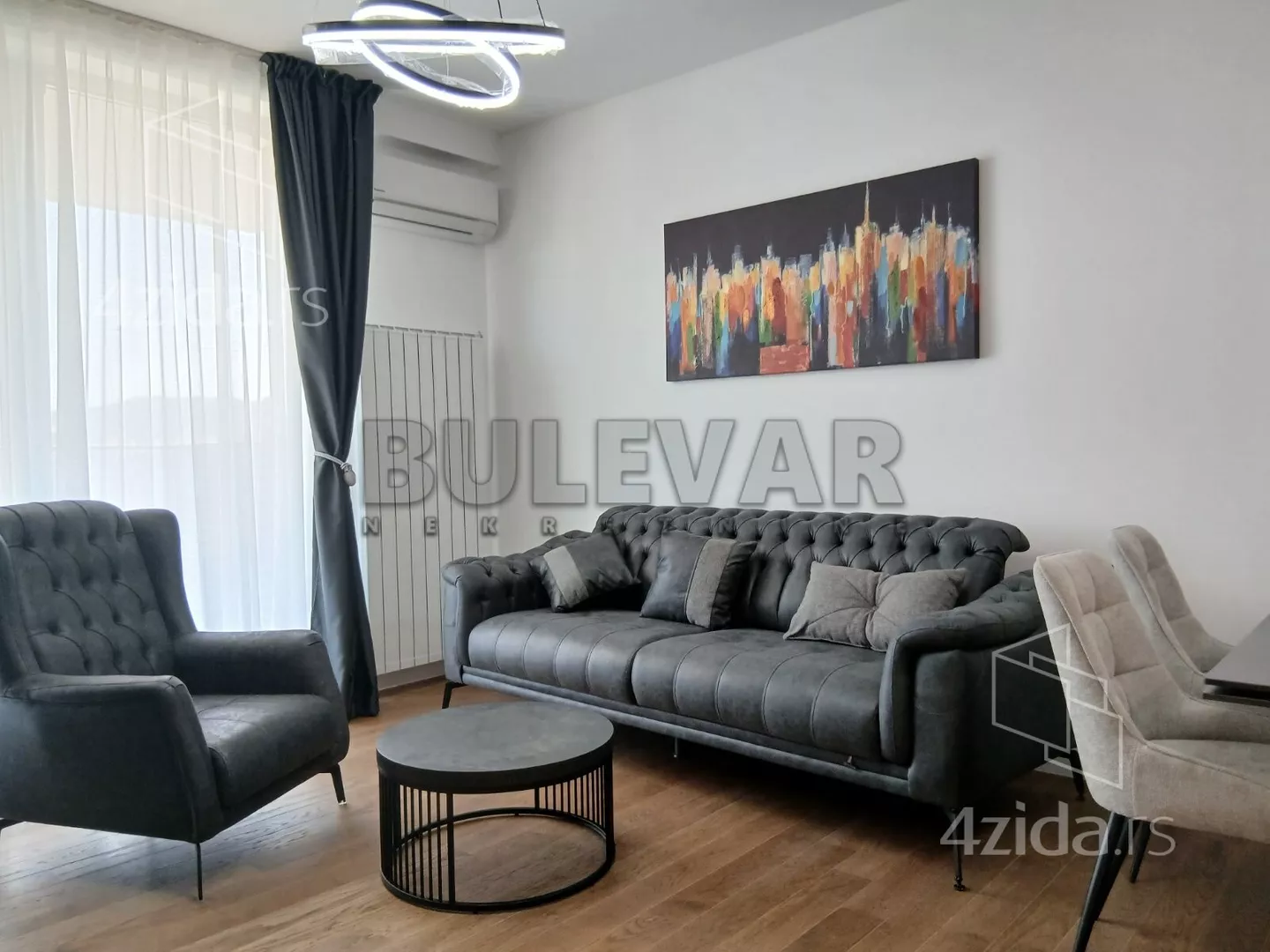 Dvoiposoban stan | 4zida