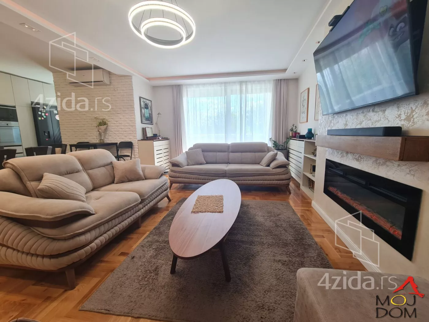 Sedmosoban stan | 4zida