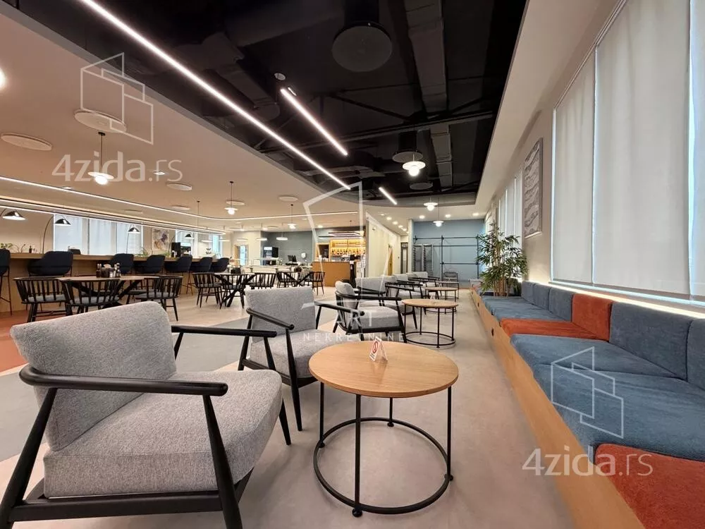 Poslovni prostor | 4zida