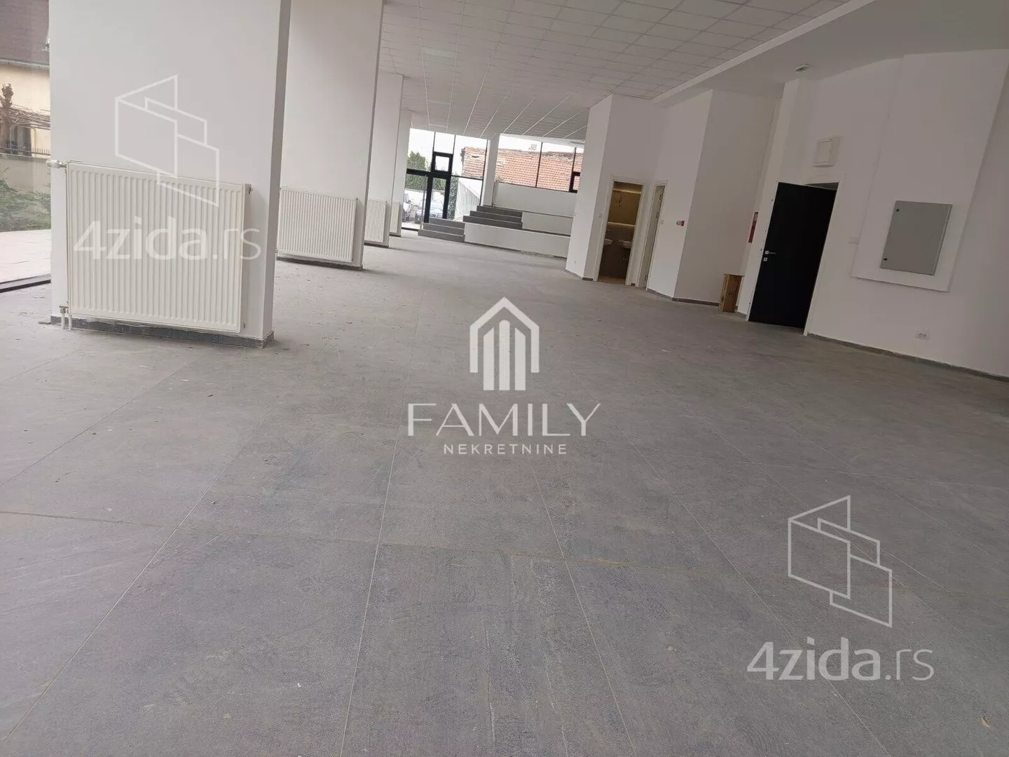 Poslovni prostor | 4zida