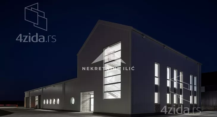 Poslovna zgrada | 4zida