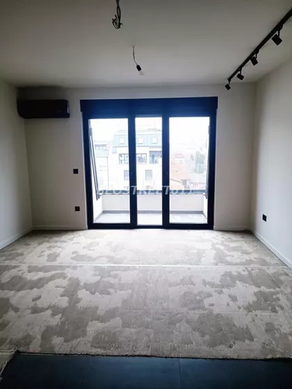 Lekino Brdo | 4zida.rs