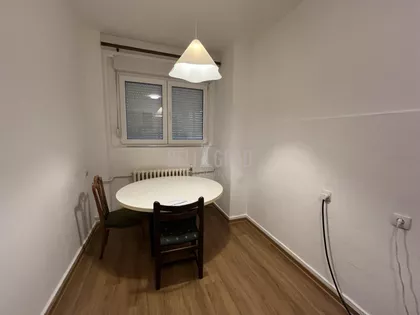 Cara Dušana | 4zida.rs