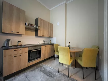 Brace Krsmanovica 7 | 4zida.rs