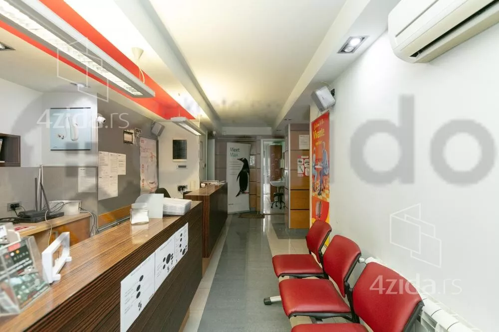 Poslovni prostor | 4zida