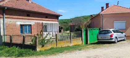 Gornje Brijanje | 4zida.rs