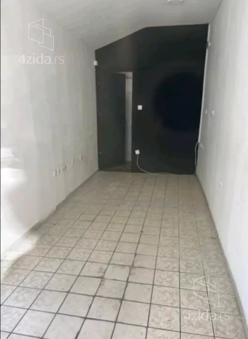 Lokal | 4zida