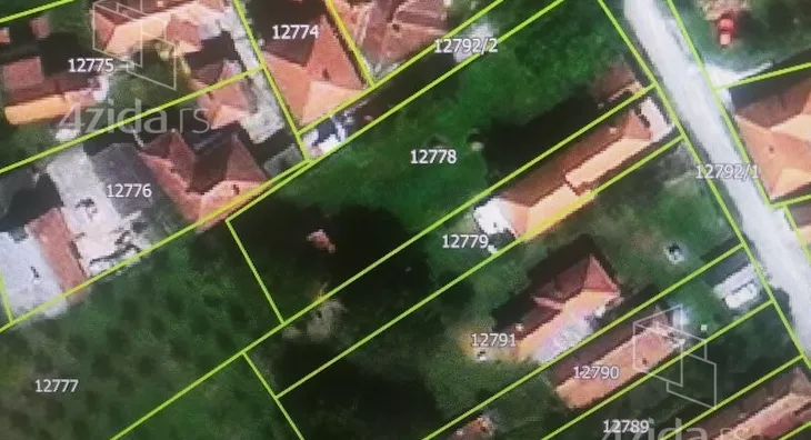 Građevinsko zemljište | 4zida