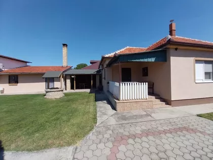 Mali Radanovac | 4zida.rs